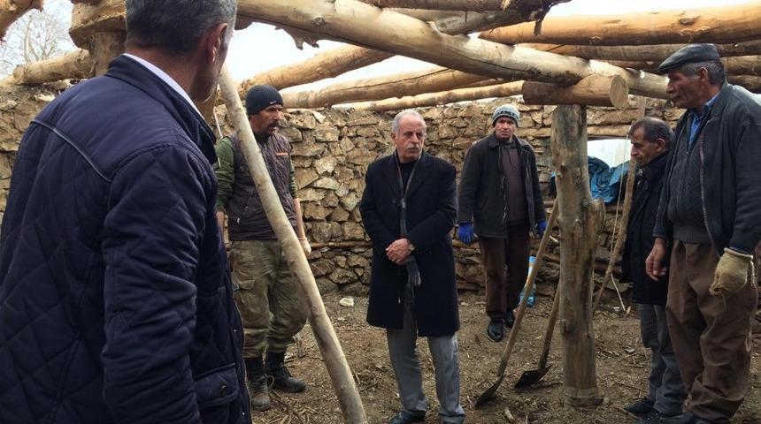 Başkan Keskin, g&ouml;&ccedil;&uuml;k b&ouml;lgesinde incelemelerde bulundu