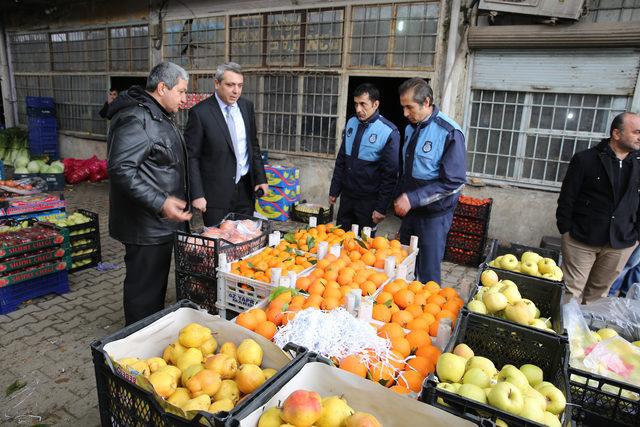 Mardin'de sebze hali ve marketler denetlendi