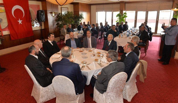 Vali Memiş, “Çiftçi iyi bir sanatçıdır” G2