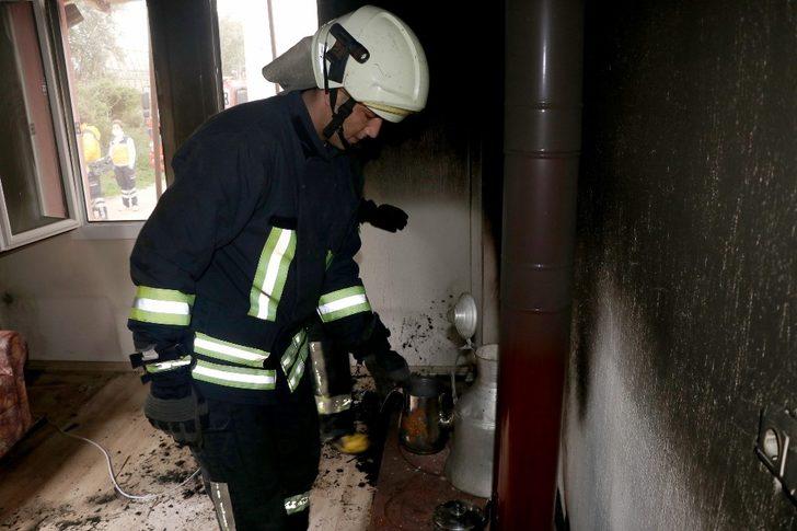 Patlayan televizyon evde yangın çıkardı G5