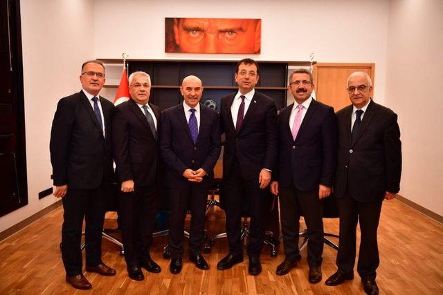 İmamoğlu’na CHP’nin İzmir Büyükşehir Belediye Başkan Adayı Soyer’den destek ziyareti