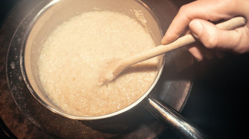 S&uuml;tle karıştırıp y&uuml;z&uuml;n&uuml;ze s&uuml;rd&uuml;ğ&uuml;n&uuml;zde...