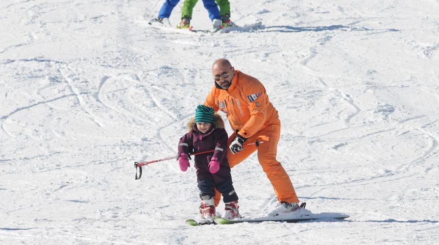 Uludağ'ın minik kayak&ccedil;ıları