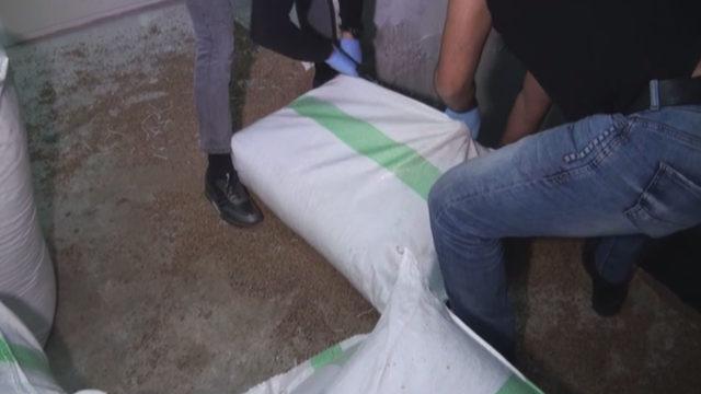 İstanbul'da 850 kilogram eroinin ele geçirildiği operasyon kamerada