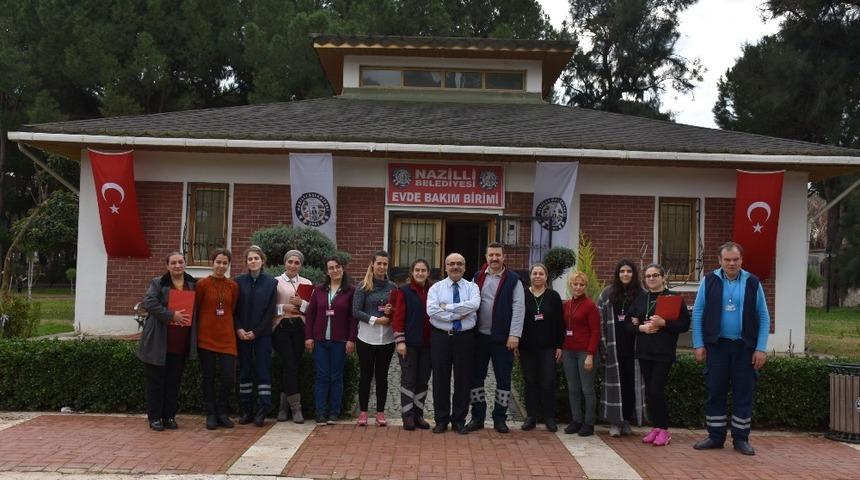 Nazilli Belediyesi 4 yılda 15 bin 240 kez evde bakım hizmeti verdi