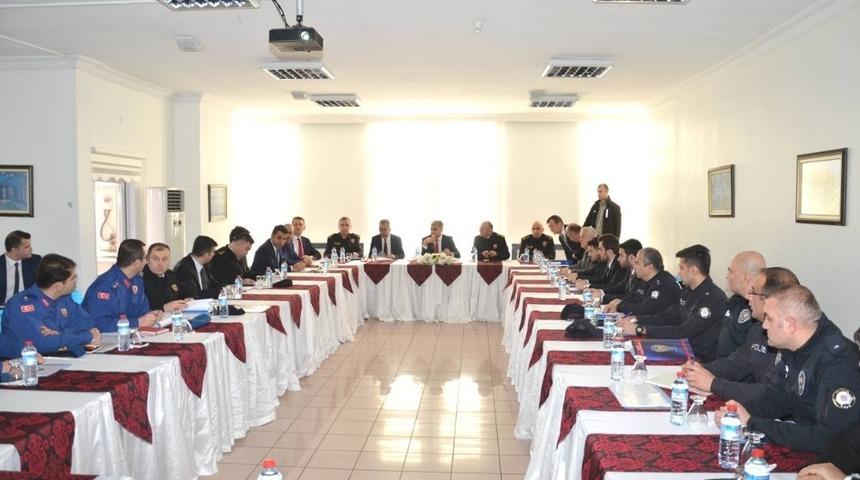 Karab&uuml;k&rsquo;te se&ccedil;im g&uuml;venliği toplantısı