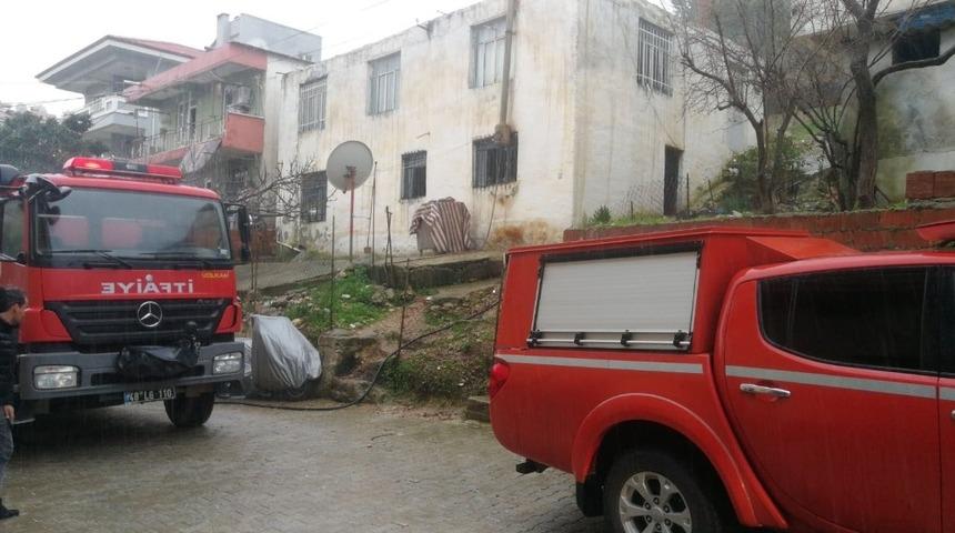 Milas&rsquo;ta ev yangını