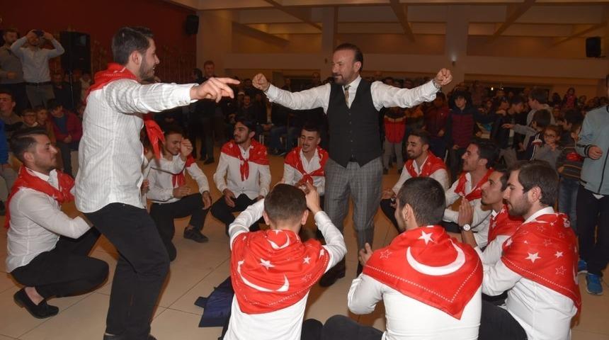 Başkan Doğan, İzmitli gen&ccedil;leri asker ocağına uğurladı