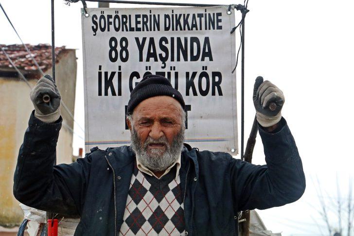 Görmeyen gözlerle 15 saat mesai yapıyor! G1