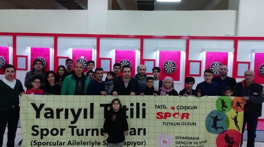 Diyarbakır&rsquo;da &lsquo;Soğuk zamanlarda sıcak salonlarımızda spora&rsquo; projesi