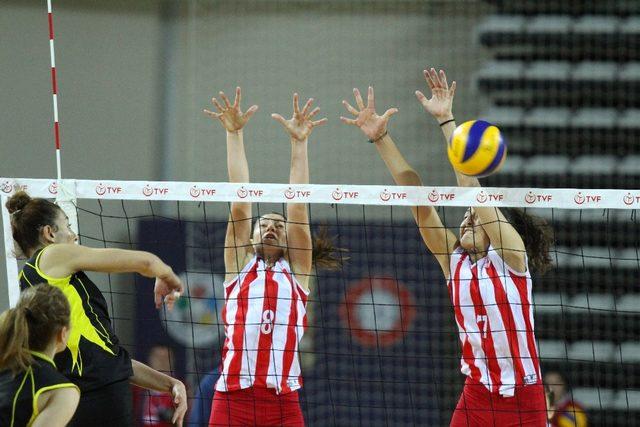 Antalyaspor Voleybolda adını Play-Off’a yazdırmak istiyor