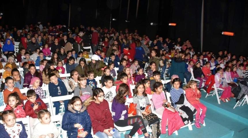 Aliağa&rsquo;da dolu dolu k&uuml;lt&uuml;r-sanat