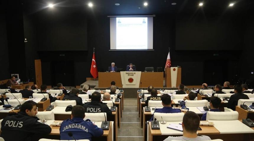 &Ccedil;anakkale&rsquo;de Se&ccedil;im G&uuml;venliği Toplantısı yapıldı