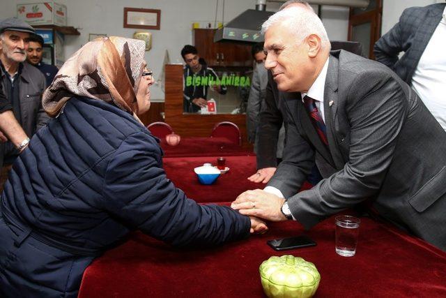 Bozbey Yiğitler Mahallesi sakinleri ile buluştu