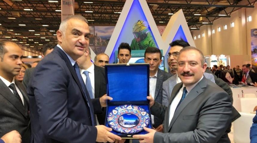 Emit Fuarında Sarıkamış standına yoğun ilgi