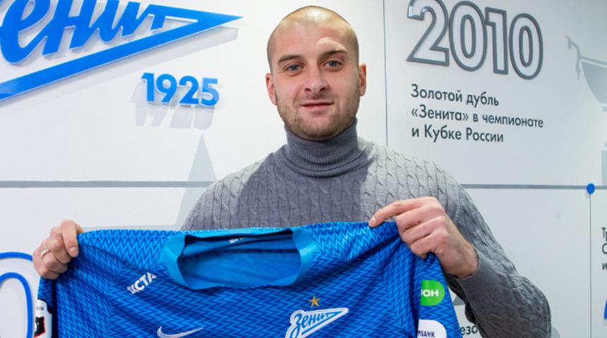 Zenit'e transfer olan Ukraynalı futbolcu Yaroslav Rakytskyi kriz çıkardı