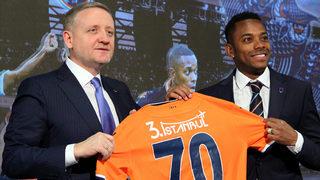 Medipol Başakşehir gücüne güç kattı