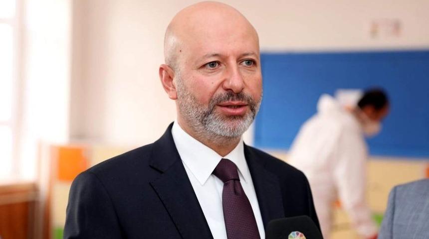 Kocasinan&rsquo;da okulların hijyen temizliği s&uuml;r&uuml;yor