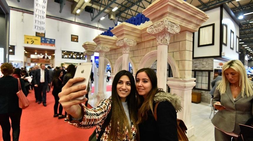 EMİTT&rsquo; te Muratpaşa standına yoğun ilgi