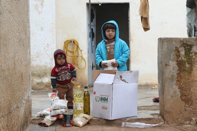 Afrin’e insani yardım