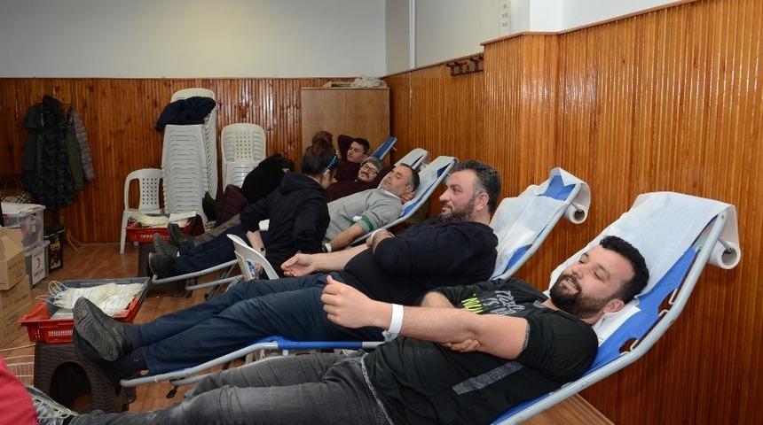 Dursunbey&rsquo;de k&ouml;k h&uuml;cre bağışına yoğun ilgi