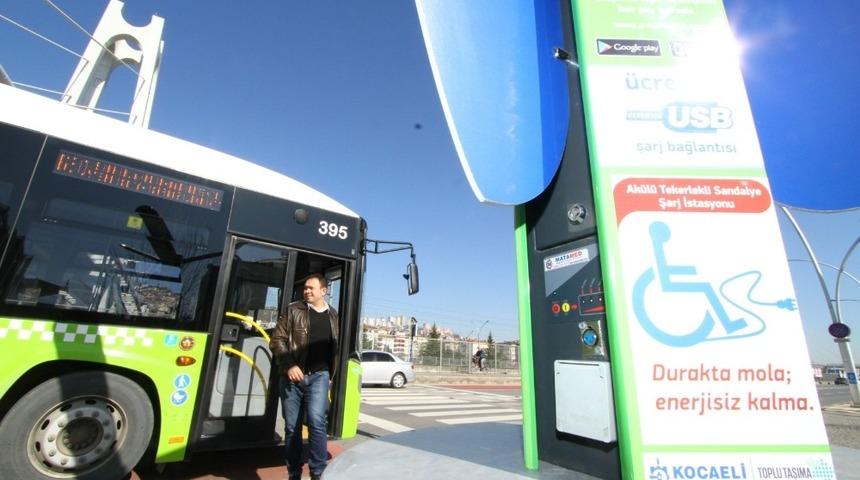 Kocaeli&rsquo;de g&uuml;venli ve konforlu modern duraklar &ccedil;oğalıyor