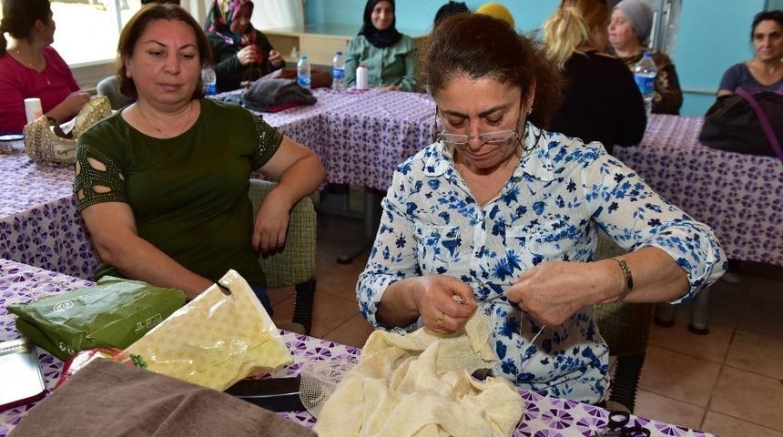 AKMEK&rsquo;de 2018 yılında 68 branşta, 101 farklı kurs a&ccedil;ıldı