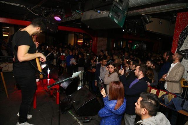 Hayvan dostları seyirci kalmadı