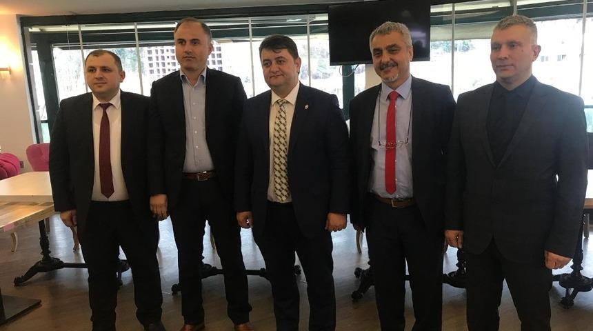 Kongre &ouml;ncesi y&ouml;netim kurulu adaylıklarını a&ccedil;ıkladılar