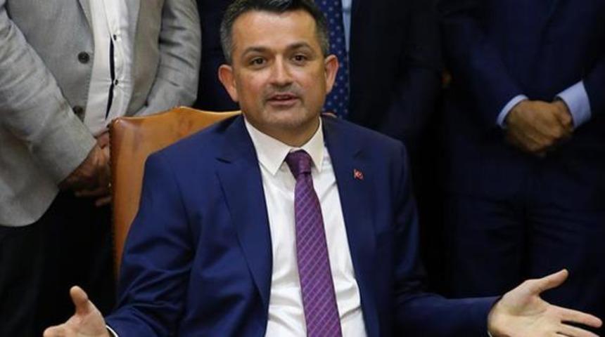 Bakan Pakdemirli açılışta duyurdu: Yasaklanıyor