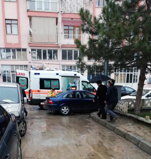 Ambulans sokağa giremeyince hasta öldü