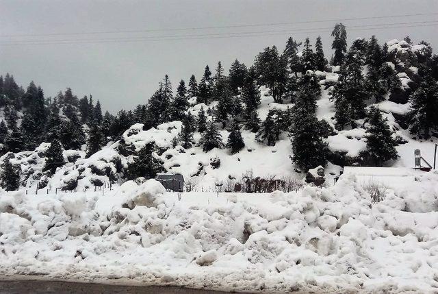 Kahramanmaraş’ta 24 köy yolu ulaşıma kapandı