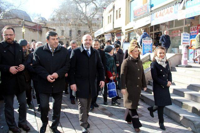 Kütahya AK Parti saha çalışmalarına başladı