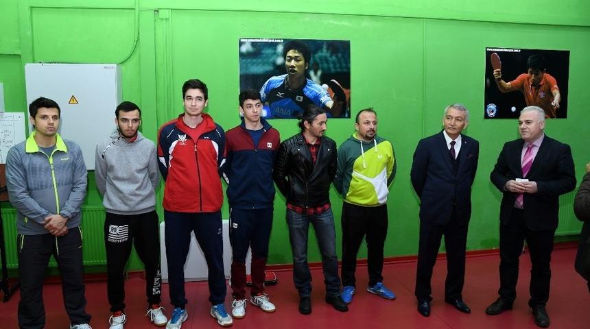 Başkan Günaydın, sporcularla bir araya geldi