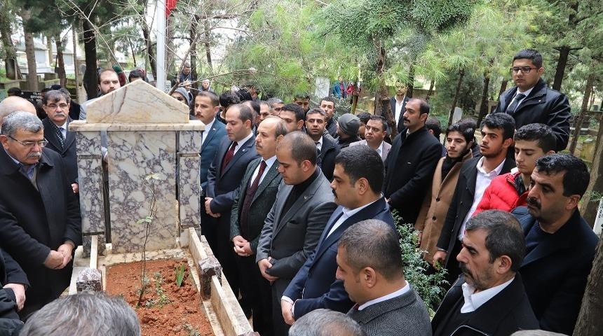 Ahmet Kerse mezarı başında dualarla anıldı