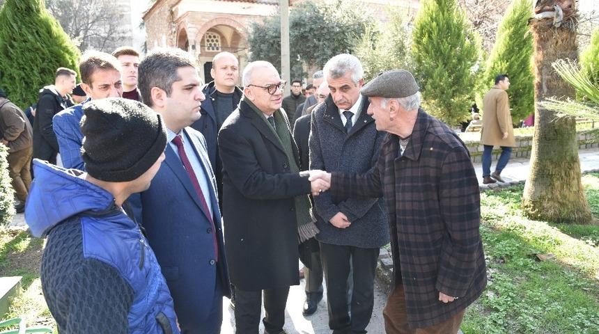 Başkan Erg&uuml;n &Ccedil;arşı Mahallesi sakinleriyle buluştu