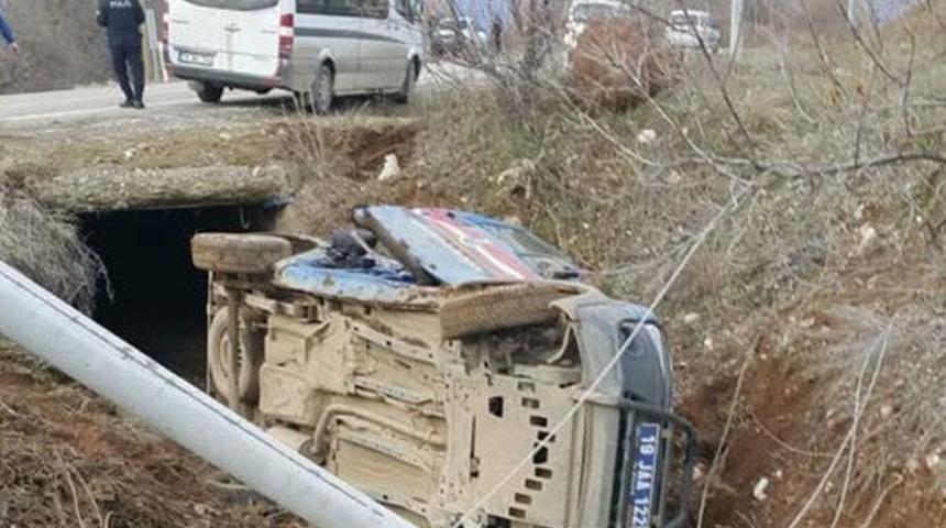 Çorum'da askeri araç devrildi: Yaralılar var