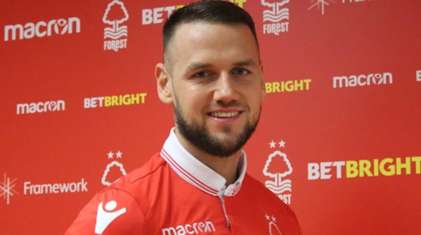 Beşiktaş'ın eski ismi Alexander Milosevic İngiltere'ye gitti