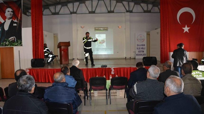 Dalaman&rsquo;da servis s&uuml;r&uuml;c&uuml;lerine eğitim