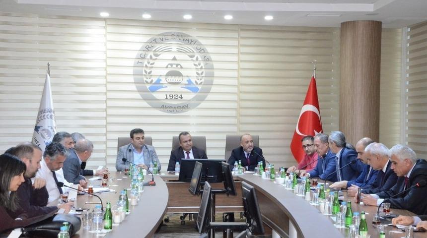 ATSO Başkanı G&ouml;ktaş: "Ortak aklın g&uuml;c&uuml;yle geleceğin sanayi kentini Aksaray&rsquo;ı inşa edeceğiz"