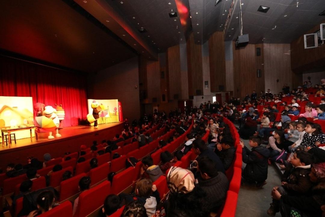 İpekyolu&rsquo;nda s&ouml;mestr şenliği