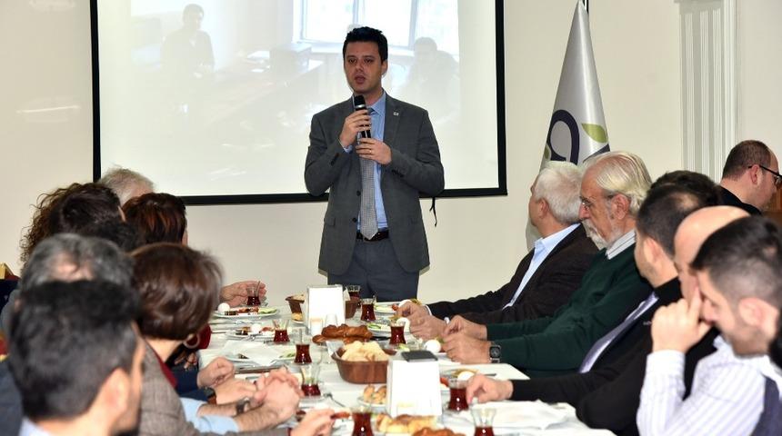 Başkan Sarıkurt meslektaşlarıyla buluştu