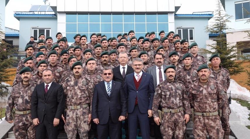 Emniyet Genel M&uuml;d&uuml;r&uuml; Uzunkaya, Bing&ouml;l&rsquo;de