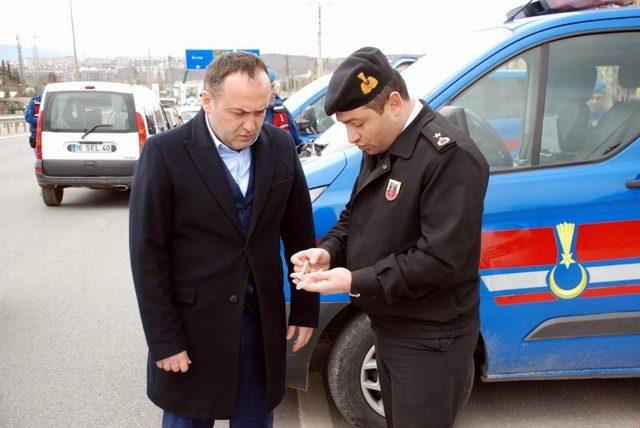 Jandarmadan uyuşturucu ve yol denetimi