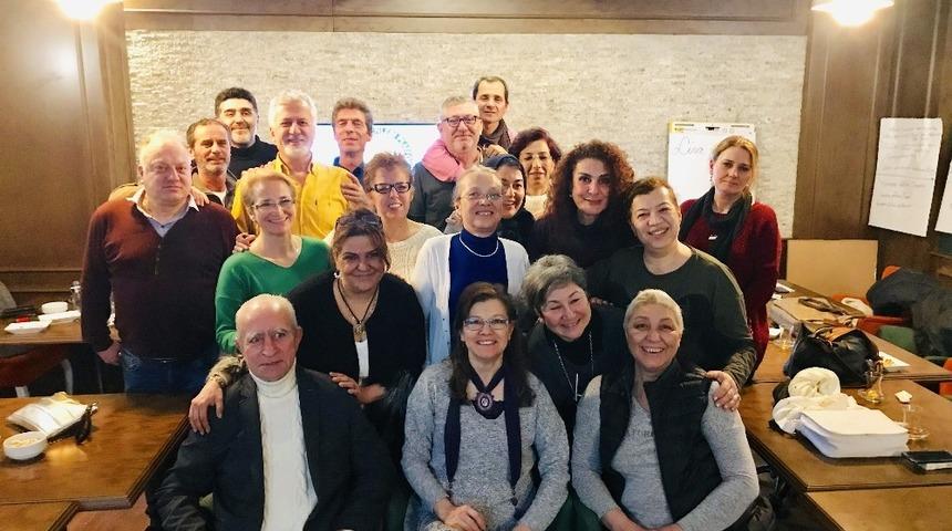 Veteran hentbolcuları bir araya getirmek i&ccedil;in &ccedil;alışıyorlar