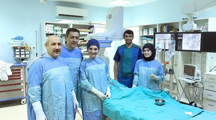 Bağırsak damarı stent yardımı ile a&ccedil;ılan hasta sağlığına kavuştu