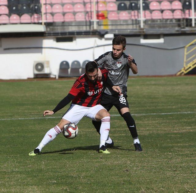 TFF 2. Lig Beyaz Grup: Manisaspor: 0 - Utaş Uşakspor: 4 3
