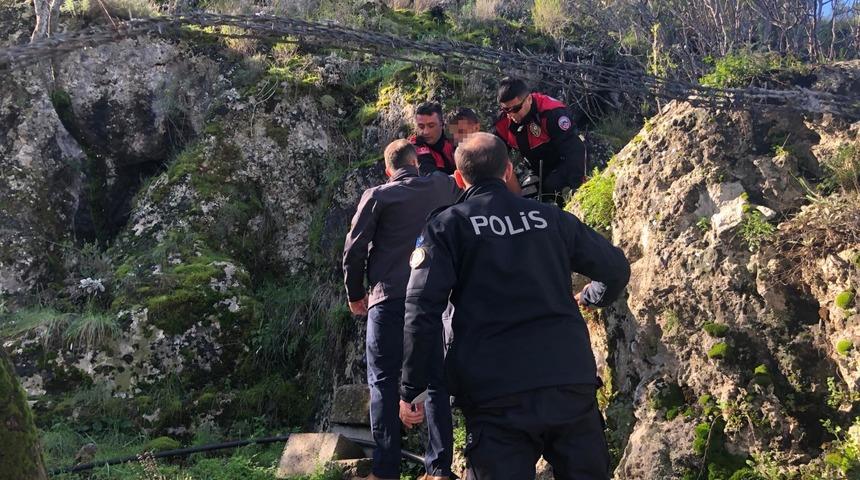 Evine  girdiği kadına tecav&uuml;ze kalkıştı,  yarı &ccedil;ıplak ka&ccedil;tığı dağda yakalandı