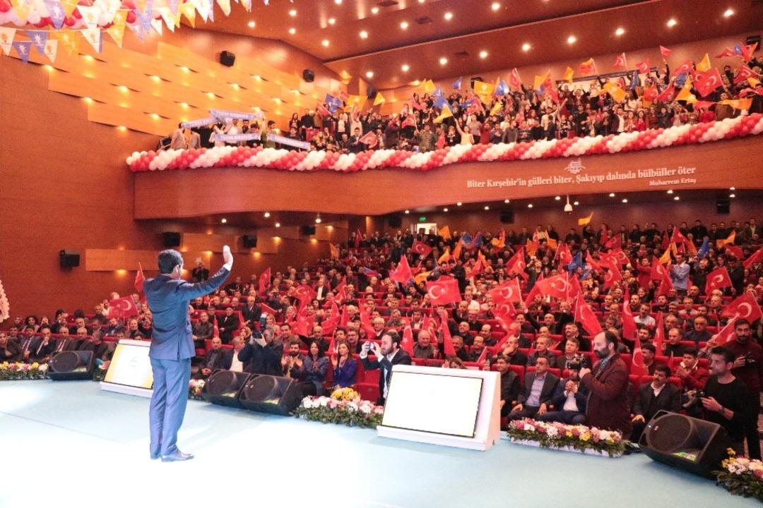 Kırşehir Belediye Başkanı ustalık d&ouml;nemi i&ccedil;in projelerini a&ccedil;ıkladı