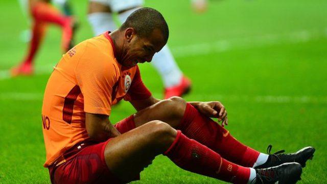 Galatasaray'da Mariano sakatlandı, Fernandao ve Sinan Gümüş cezalı